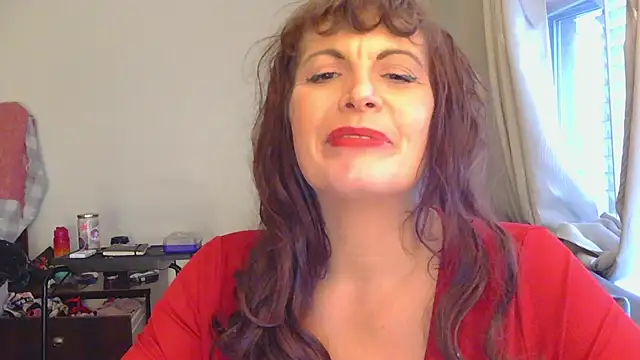 Snapshot of HeyyImHarlowe chatting on December 11, 1:28 pm HeyyImHarlowe online show from December 11, 1:28 pm