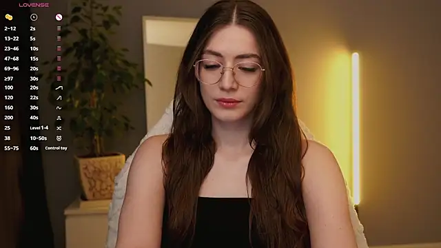 Ester Hill online show from September 19, 12:02 am