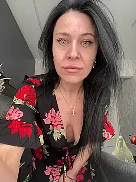 CuteNata online show from March 26, 11:05 am