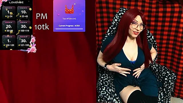 ElliMoor online show from October 29, 10:17 am