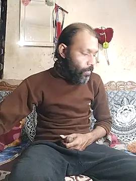 BadBoySmoker7070 online show from February 4, 7:20 pm