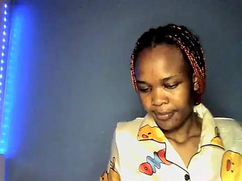 Snapshot of cyberbunnie chatting on March 2, 10:35 am cyberbunnie online show from March 2, 10:35 am