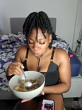 Snapshot of Bali_baddie_x chatting on September 10, 11:10 am Bali baddie x online show from September 10, 11:10 am