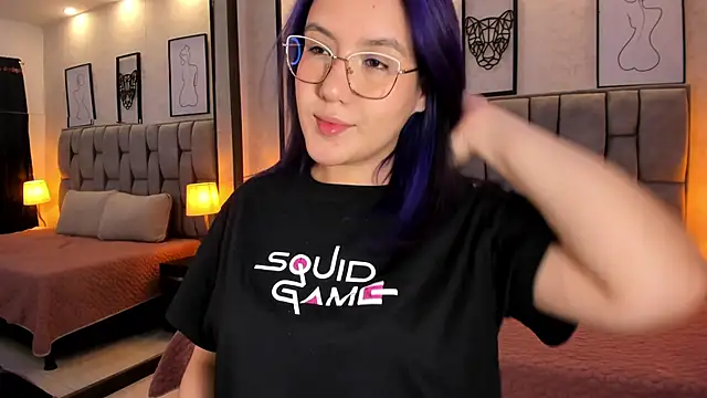 sweet--emily online show from December 28, 7:44 am