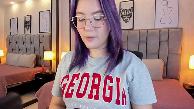 sweet--emily online show from February 6, 3:48 am