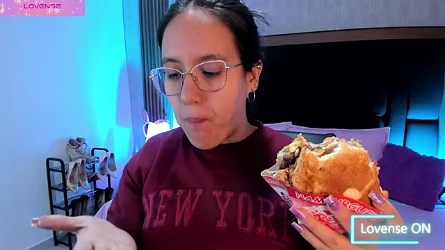 sweet--emily online show from October 14, 4:13 am