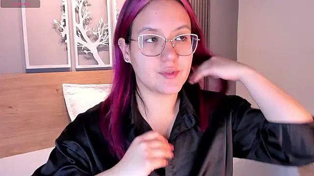 sweet--emily online show from December 14, 2:50 am