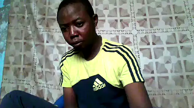 Snapshot of little__joy chatting on February 16, 12:32 pm little  joy online show from February 16, 12:32 pm