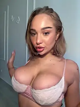 CardiSweetBaby online show from September 9, 1:10 pm