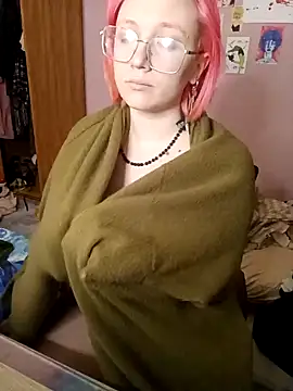 DeviJonson online show from February 25, 6:53 pm