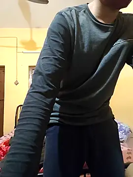 indboy44 online show from January 14, 6:57 pm