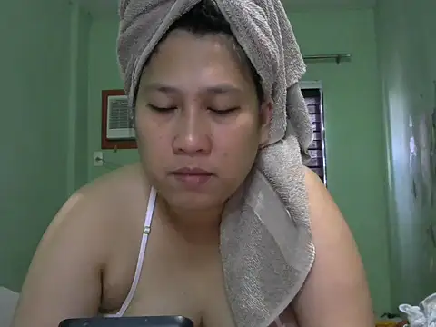 sweetsexysmile online show from December 3, 1:35 am