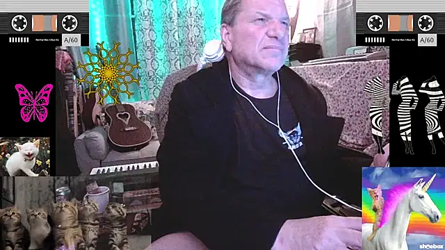 Snapshot of coryassman chatting on December 10, 11:00 am coryassman online show from December 10, 11:00 am