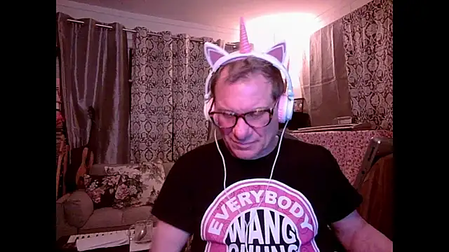 Snapshot of coryassman chatting on December 22, 12:27 pm coryassman online show from December 22, 12:27 pm