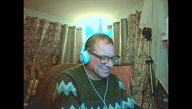 coryassman online show from February 23, 12:24 pm