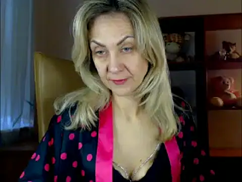 Snapshot of Tanya6547 chatting on March 11, 8:09 am Tanya6547 online show from March 11, 8:09 am