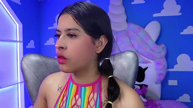 Snapshot of miss_romyna chatting on December 30, 4:08 pm miss romyna online show from December 30, 4:08 pm
