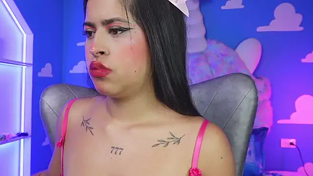 miss romyna online show from January 8, 11:01 am