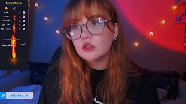 Snapshot of lala_loulou_land chatting on September 21, 8:10 pm lala loulou land online show from September 21, 8:10 pm