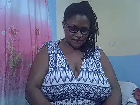 sexy bigboobss online show from March 18, 7:31 pm