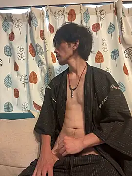 Katakuriko-Denpun online show from July 25, 3:15 am
