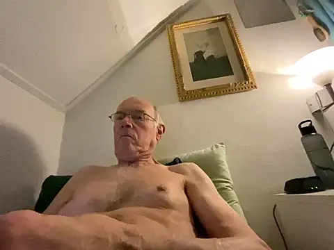 martxxxxx online show from February 22, 9:48 pm