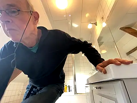 martxxxxx online show from November 29, 12:30 pm