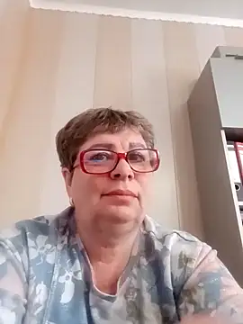 Lee Nell online show from February 14, 3:00 am