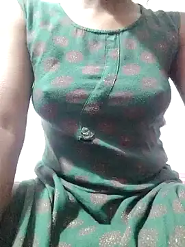 Snapshot of rituporna2004 chatting on January 18, 6:56 am rituporna2004 online show from January 18, 6:56 am