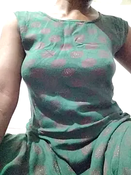 Snapshot of rituporna2004 chatting on October 10, 1:37 am rituporna2004 online show from October 10, 1:37 am