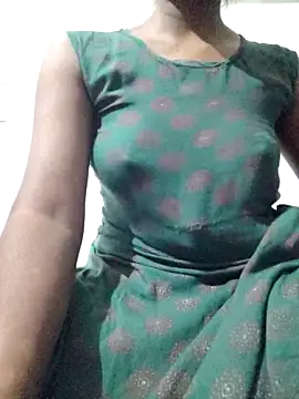 rituporna2004 online show from December 21, 2:19 am