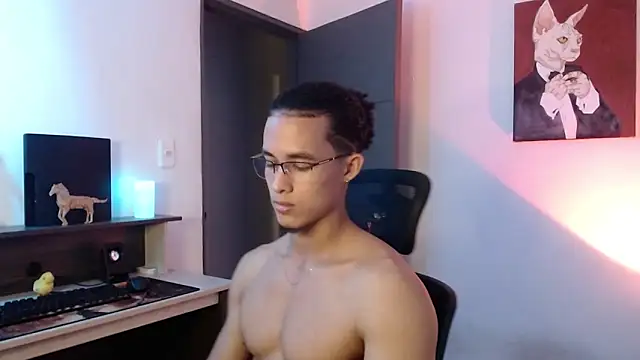 Snapshot of alejo_x3 chatting on December 28, 2:22 am alejo x3 online show from December 28, 2:22 am