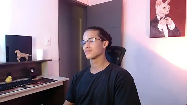 Snapshot of alejo_x3 chatting on January 16, 12:02 am alejo x3 online show from January 16, 12:02 am