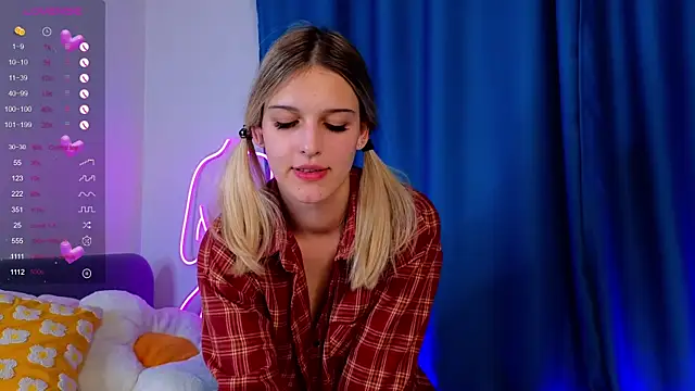 KimberliDean online show from February 18, 2:06 pm