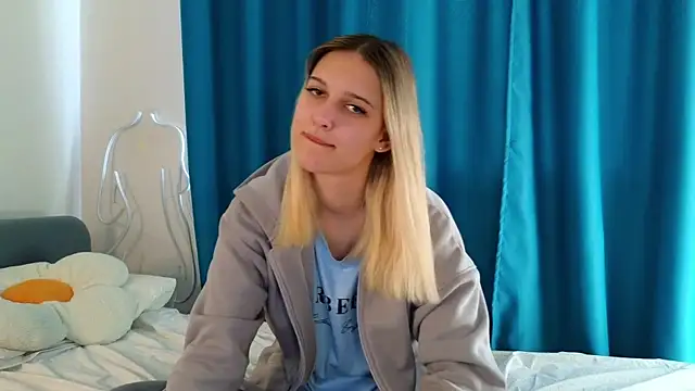 KimberliDean online show from February 26, 1:08 pm