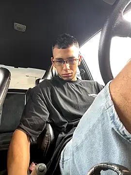 Snapshot of SymonPrince chatting on October 6, 12:57 pm SymonPrince online show from October 6, 12:57 pm