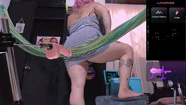 waterfalls girl online show from January 29, 9:28 pm