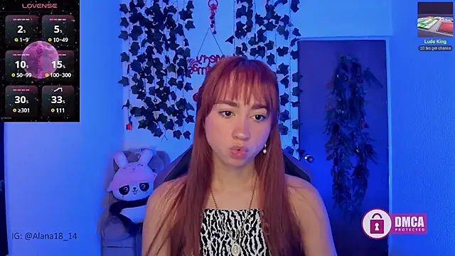 Alana Pherson online show from December 26, 4:32 am