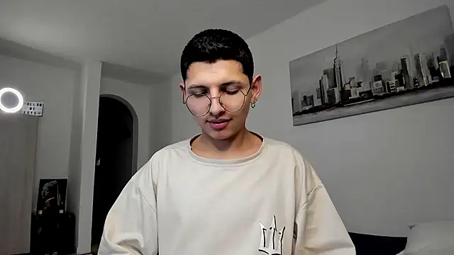 a lejandro 0 8 online show from March 12, 10:37 am