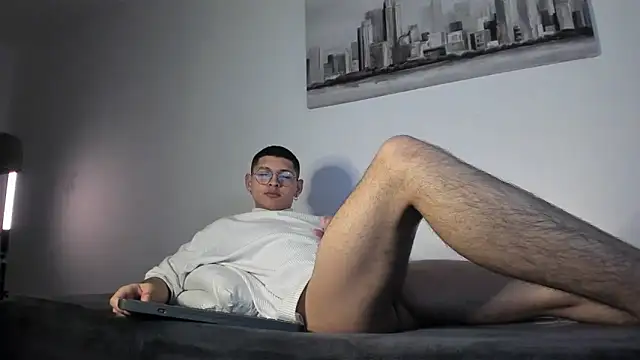 a lejandro 0 8 online show from March 17, 5:23 am