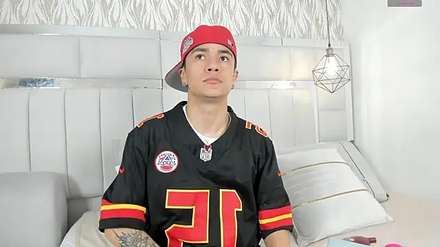 1m Joel online show from November 16, 4:40 am