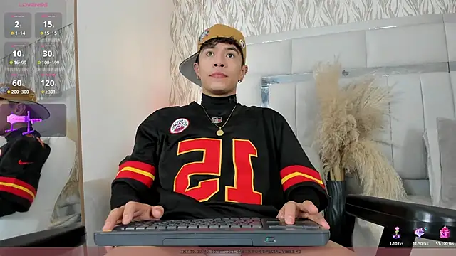 1m Joel online show from December 15, 5:01 am