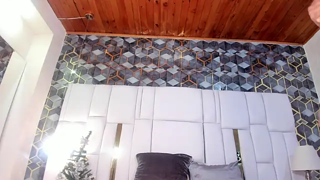 Snapshot of lia_mariana chatting on December 22, 8:55 am lia mariana online show from December 22, 8:55 am