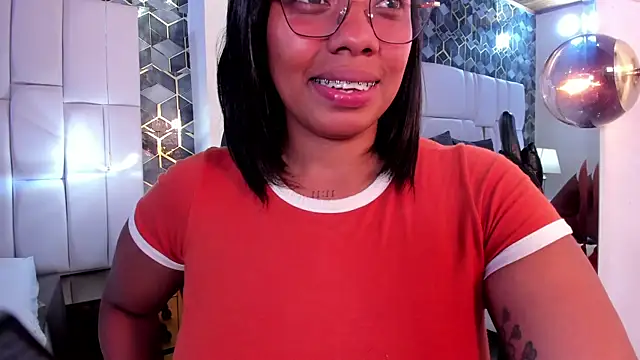 Snapshot of lia_mariana chatting on June 27, 8:58 pm lia mariana online show from June 27, 8:58 pm