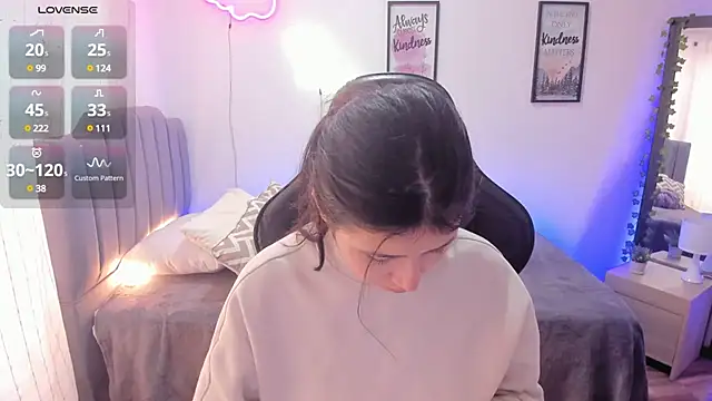 Amy joones online show from January 27, 1:19 pm