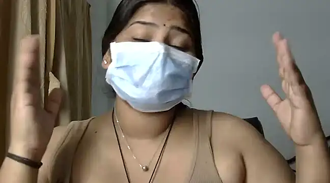 Snapshot of cutelady65 chatting on February 7, 2:15 pm cutelady65 online show from February 7, 2:15 pm