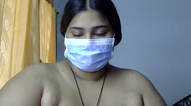 Snapshot of cutelady65 chatting on February 21, 6:18 am cutelady65 online show from February 21, 6:18 am