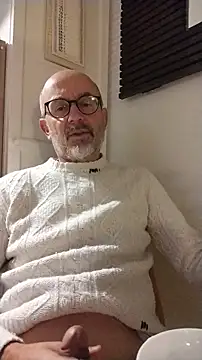 MadProfessor online show from December 18, 6:41 am