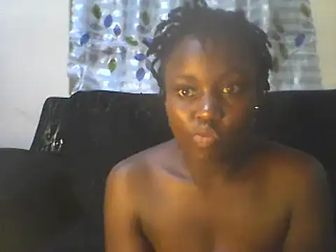 Snapshot of sweetcandy_22y chatting on January 2, 10:55 pm sweetcandy 22y online show from January 2, 10:55 pm