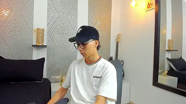 Snapshot of Nikolay_Gregori chatting on January 12, 4:10 am Nikolay Gregori online show from January 12, 4:10 am